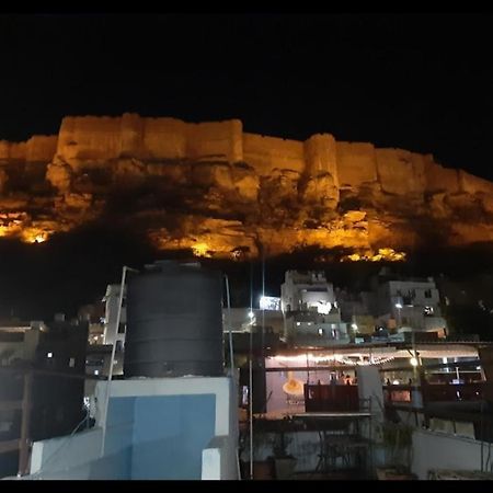 Tanu'S Homestay Jodhpur  Buitenkant foto